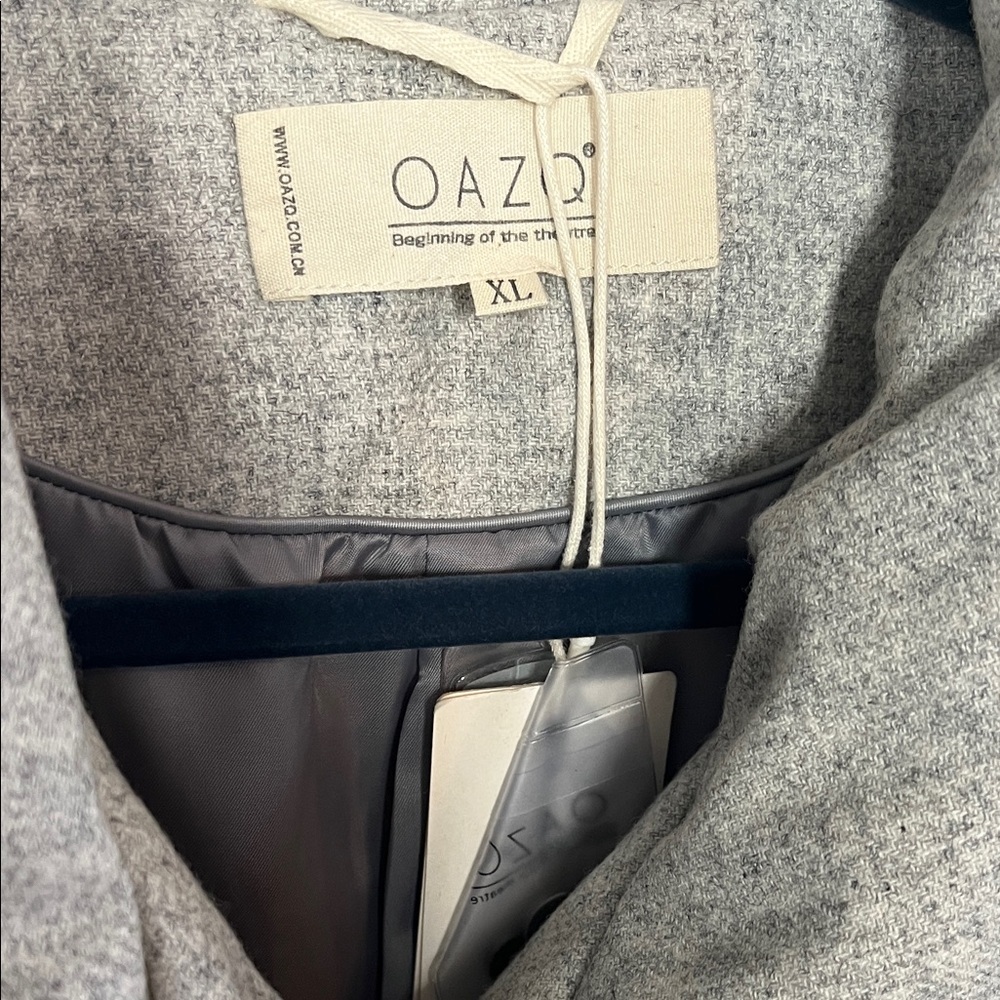 Oak + Fort Two-Tone Black & Gray Puffer Coat - Picture 2 of 6